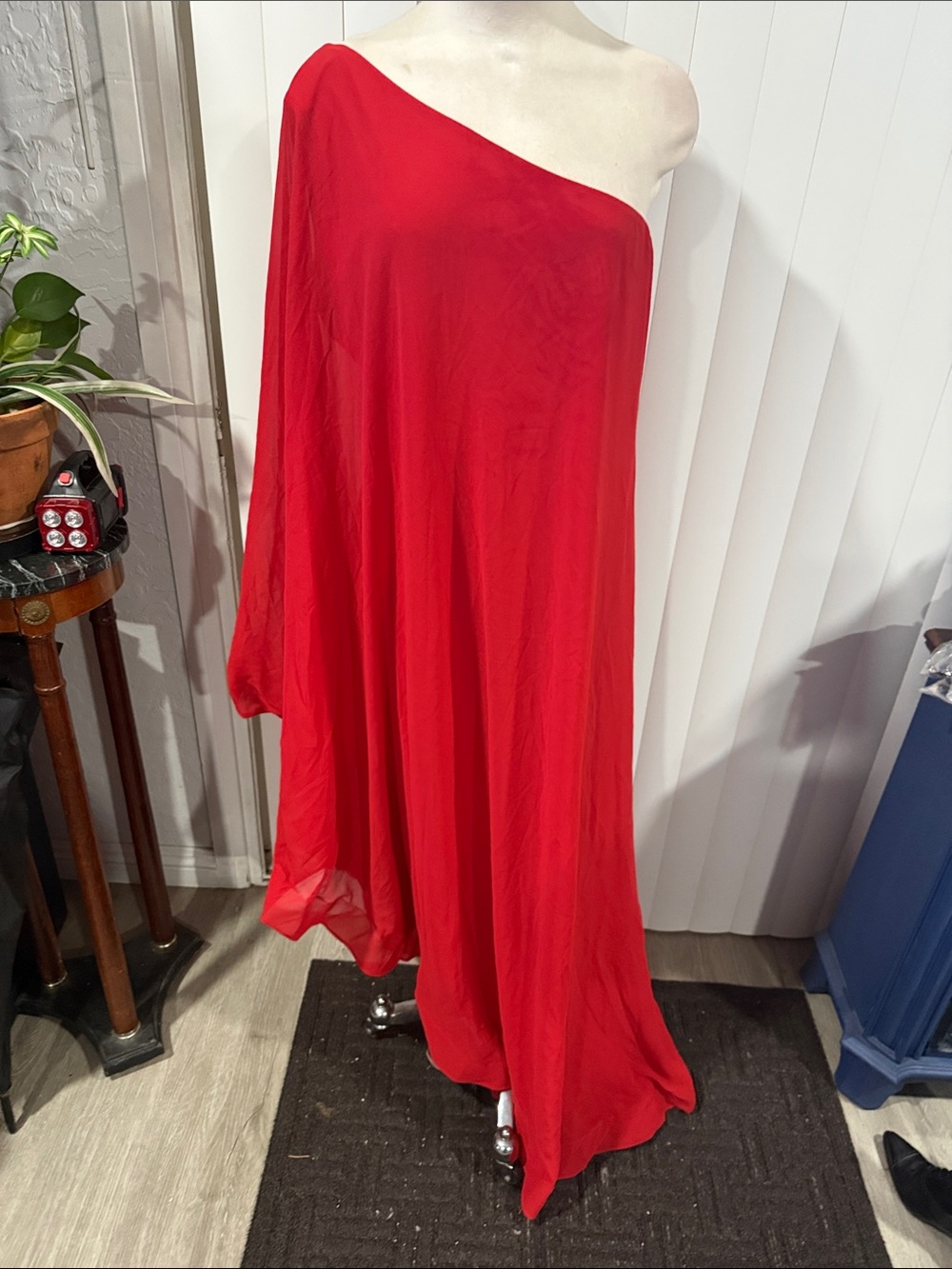 Maternity shoot One-Shoulder Red Flowing Pants suit